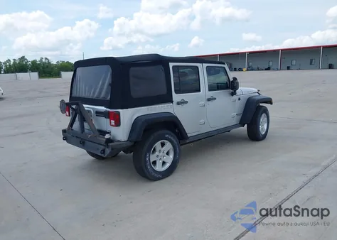 2010 Jeep Wrangler Unlimited Rubicon z USA, uszkodzony, nr VIN 1J4HA6H11AL221245